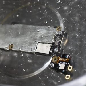 Désoxydation de smartphone par ultrasons